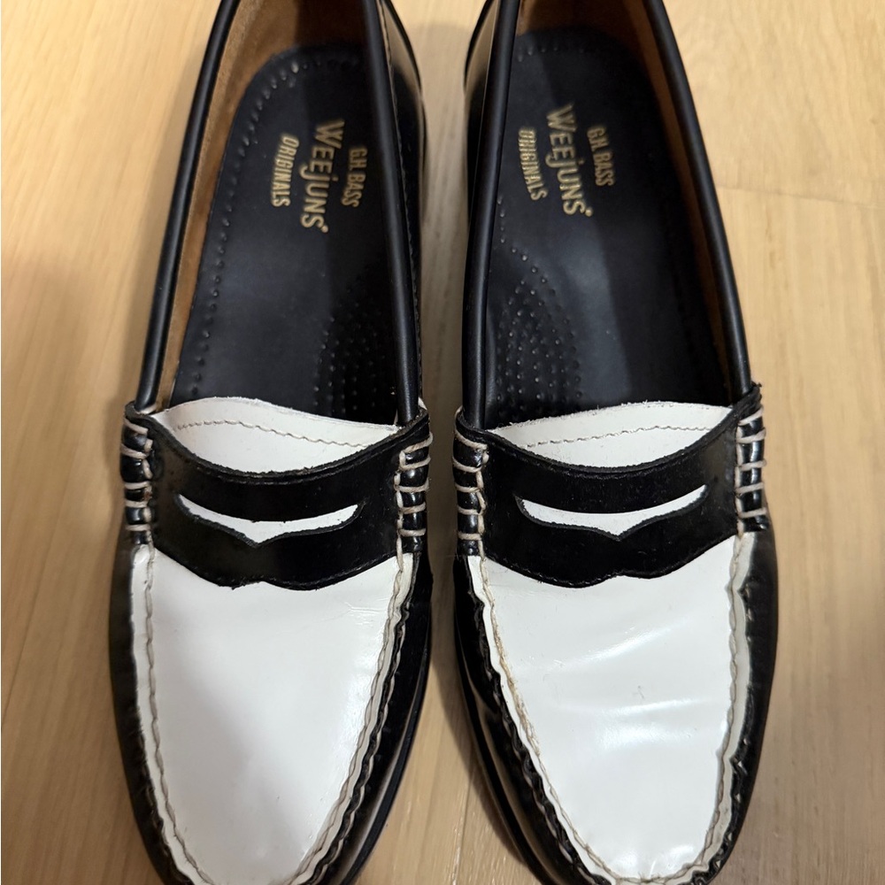 GB Bass  Black & White Weejuns